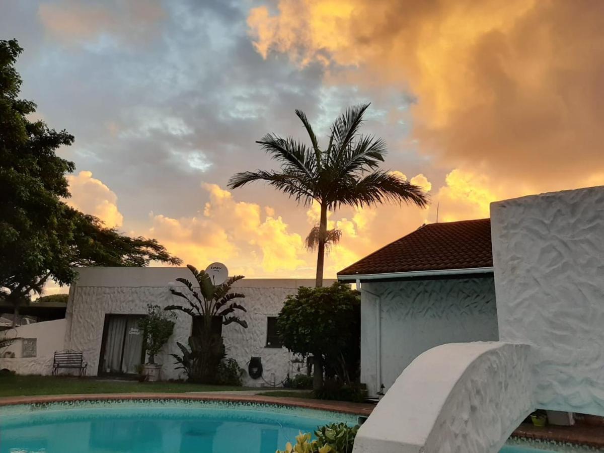 Umuzi Guest House ริชาร์ดสเบย์ ภายนอก รูปภาพ